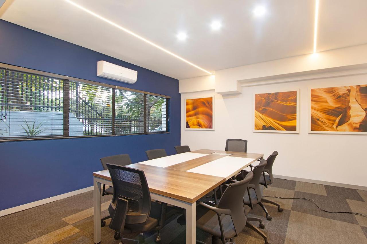Urban Oasis Apartments At The Bolton Johannesbourg Extérieur photo
