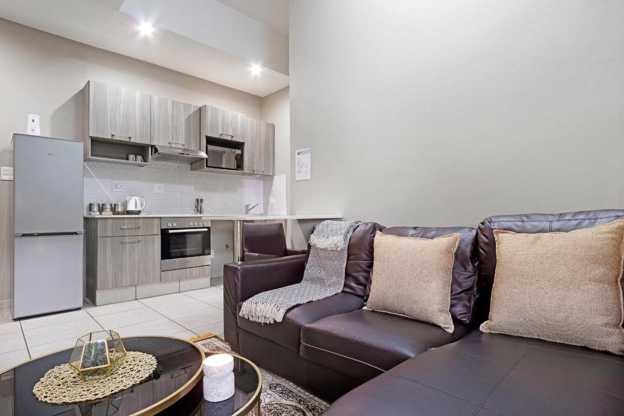 Urban Oasis Apartments At The Bolton Johannesbourg Extérieur photo