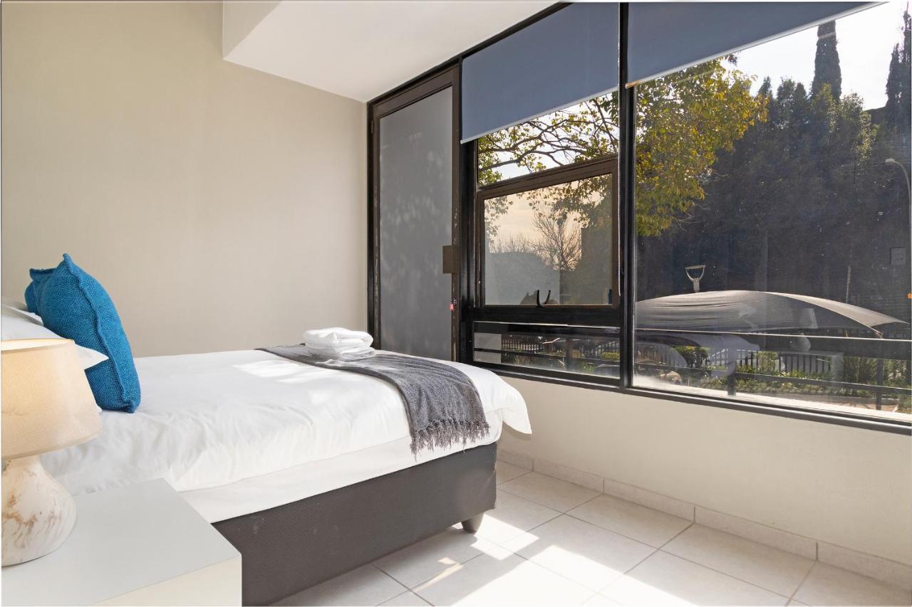 Urban Oasis Apartments At The Bolton Johannesbourg Extérieur photo